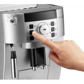 DeLonghi Magnifica S ECAM 22.110.SB automatický kávovar