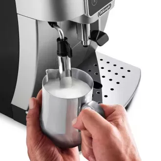 Delonghi Magnifica Evo ECAM 220.31.SB automatický kávovar