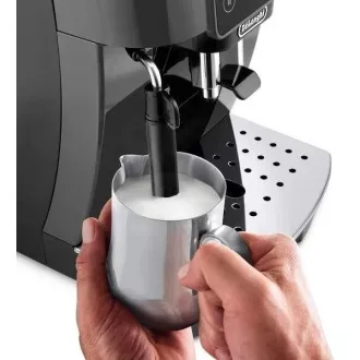 DeLonghi Magnifica Start ECAM 220.22.GB automatický kávovar, espresso, vestavěný mlýnek, 1450 W, 15 bar, černý