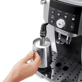 DeLonghi Magnifica S Smart ECAM 250.23.SB automatický kávovar, 1450 W, 15 bar, vestavěný mlýnek, stříbrná