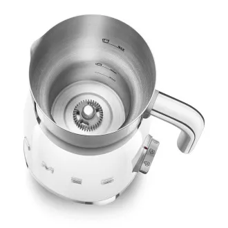 Smeg MFF11WHEU napěňovač mléka, 500 W, 600 ml / 2, 5 šálku, horká čokoláda / mléko, lehká pěna, bílý Smeg MFF11WHEU napěňovač mléka, 500 W, 600 ml / 2, 5 šálku, horká čokoláda / mléko, lehká pěna, bílý