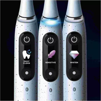 Oral-B iO10 elektrický zubní kartáček, 7 režimů, časovač, tlakový senzor, 3D mapování a smart funkce, bílý Oral-B iO10 elektrický zubní kartáček, 7 režimů, časovač, tlakový senzor, 3D mapování a smart funkce, bílý