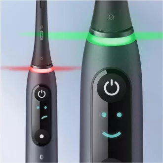 Oral-B iO8 Black Onyx elektrický zubní kartáček, magnetický, 6 režimů, časovač, tlakový senzor, pouzdro, černý