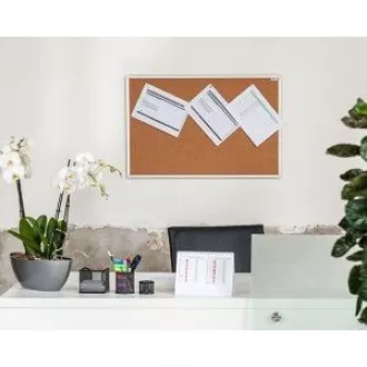 Korková nástěnka AVELI 40x60, dřevěný rám