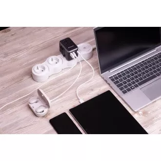 VERBATIM Universal Travel Adapter UTA-04 Cestovni adapter