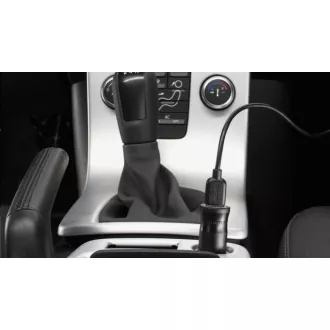 TomTom nabíječka do auta + USB kabel (vhodné i pro 7" navigace)