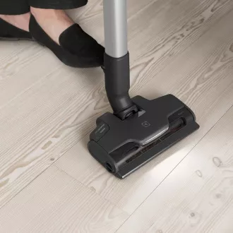 EP81UB25GG TYČOVÝ VYSAVAČ 2v1 ELECTROLUX