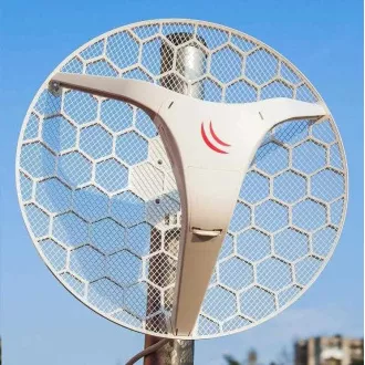 MikroTik LHG 5 (RBLHG-5nD-3), 3-PACK, 600MHz CPU, 64MB RAM, 1x LAN, 5GHz Wi-Fi, 25dBm, ant. 2x24dBi, 802.11a/n, vč. L3