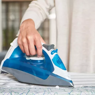 BXIR2200E NAPAŘ. ŽEHLIČKA BLACK & DECKER