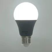 RSH 102 A 60 E27 žár. 9W RGB CCT RETLUX