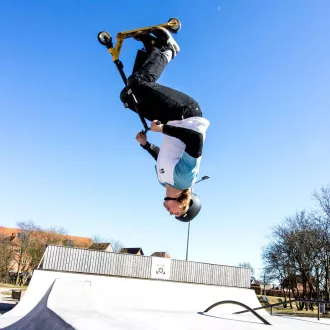 Freestyle koloběžka Story High Roller Gold