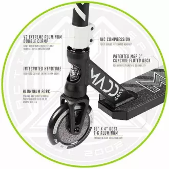 MADD GEAR Freestyle koloběžka Kick Pro BLACK-SILVER