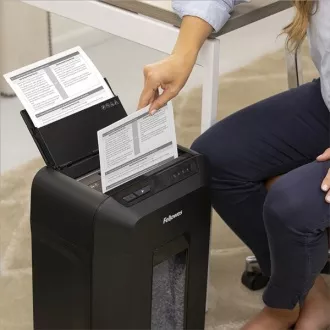 Fellowes Skartovač AutoMax 90 M - 90 listů/17L/Křížový řez Fellowes Skartovač AutoMax 90 M - 90 listů/17L/Křížový řez