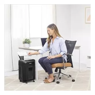 Fellowes Skartovač AutoMax 90 M - 90 listů/17L/Křížový řez Fellowes Skartovač AutoMax 90 M - 90 listů/17L/Křížový řez