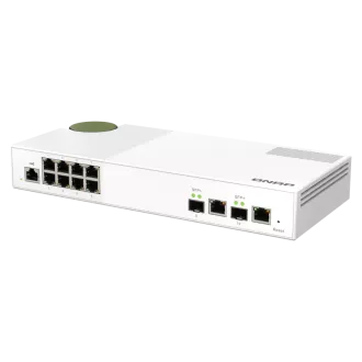 QNAP řízený switch QSW-M2108-2C (8x 2,5GbE RJ45 a 2x kombinované 10GbE SFP+ / RJ-45)