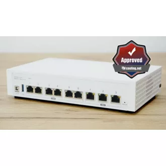 QNAP SD-WAN router QHora-322 (4jádrový procesor, 4GB DDR4 RAM, 6x 2,5GbE, 3x 10GbE, 1x USB 3.2 Gen1)