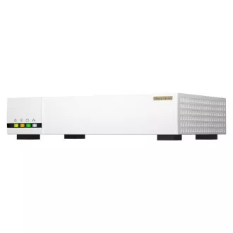 QNAP SD-WAN router QHora-322 (4jádrový procesor, 4GB DDR4 RAM, 6x 2,5GbE, 3x 10GbE, 1x USB 3.2 Gen1)